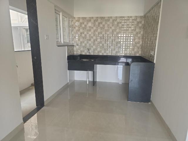 2 BHK Apartment in Katraj for rent Pune. The reference number is 18785533
