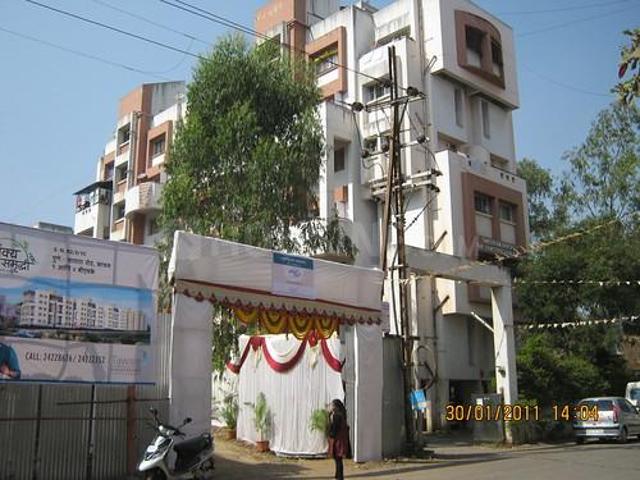 2 BHK Apartment in Katraj for rent Pune. The reference number is 20215659
