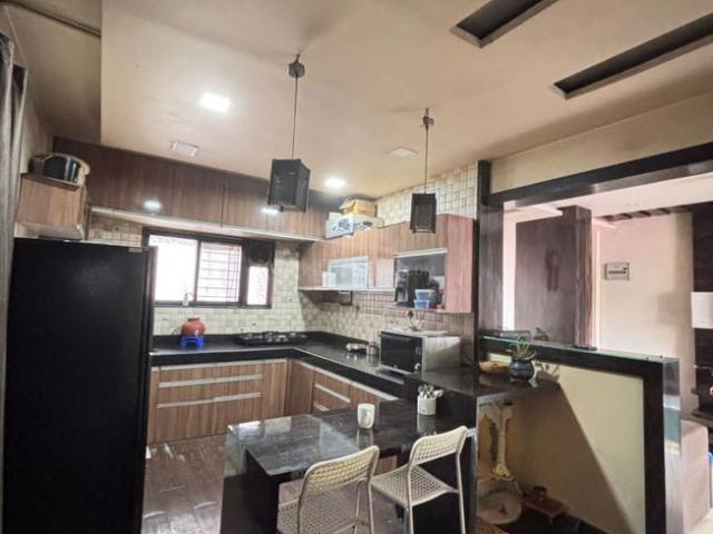 2 BHK Apartment in Katraj for rent Pune. The reference number is 20333333
