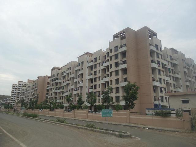2 BHK Apartment in Katraj for resale Pune. The reference number is 17697227