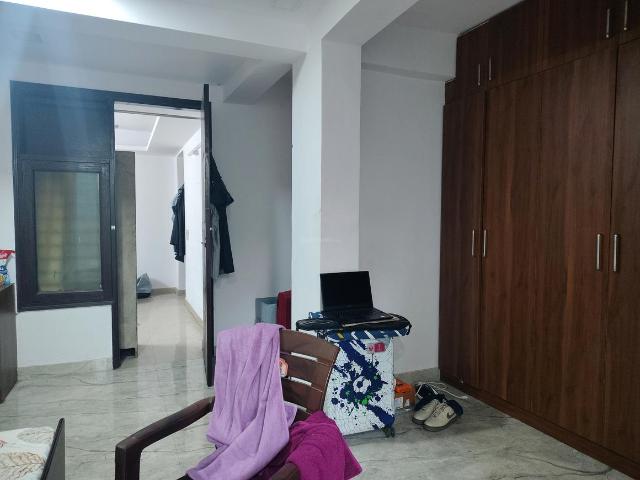 2 BHK Apartment in Katwaria Sarai for rent New Delhi. The reference number is 19977594