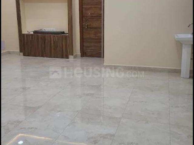 2 BHK Apartment in Kavadiguda for resale Hyderabad. The reference number is 21007410