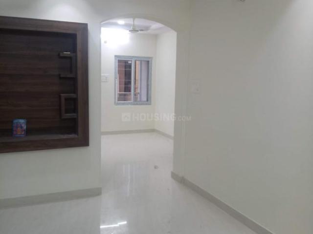 2 BHK Apartment in Kachiguda for rent Hyderabad. The reference number is 17969823