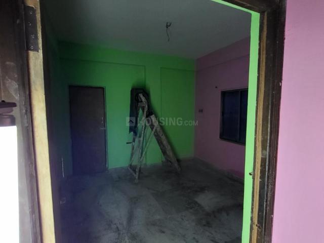 2 BHK Apartment in Kadam Tala for rent Howrah. The reference number is 20733317