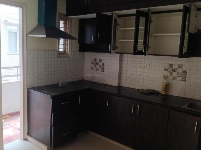 2 BHK Apartment in Kadugodi for rent Bengaluru. The reference number is 18642015