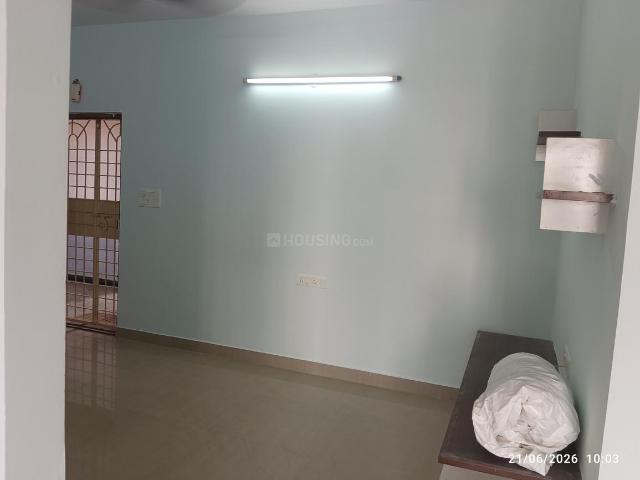 2 BHK Apartment in Kadugodi for rent Bengaluru. The reference number is 19844139