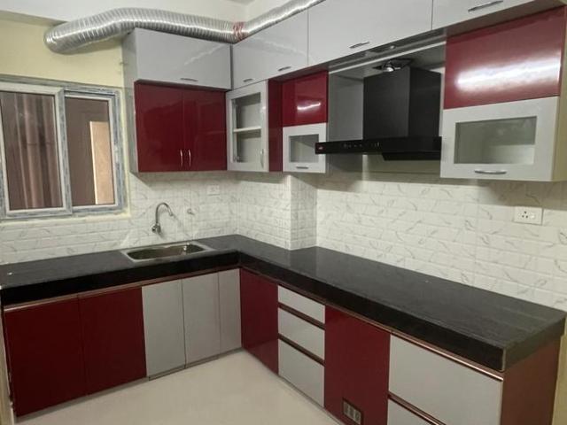 2 BHK Apartment in Kahilipara for rent Guwahati. The reference number is 20527662