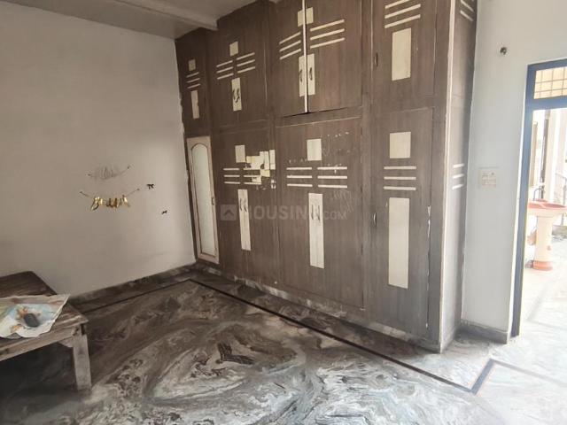 2 BHK Apartment in Kakraita for rent Agra. The reference number is 20190945