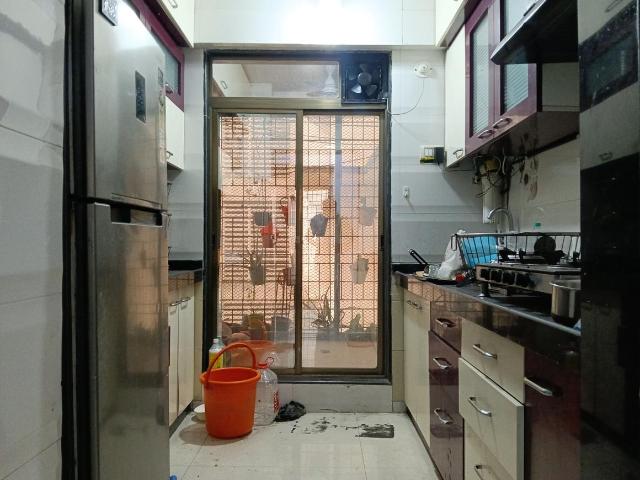 2 BHK Apartment in Kalamboli for resale Navi Mumbai. The reference number is 18600127