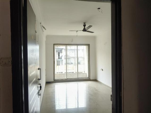 2 BHK Apartment in Kalamboli for resale Navi Mumbai. The reference number is 18853982
