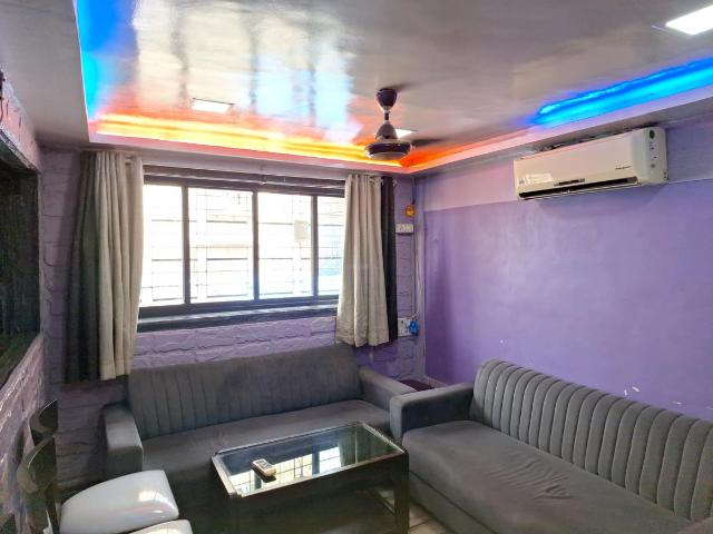 2 BHK Apartment in Kalbadevi for rent Mumbai. The reference number is 14581835