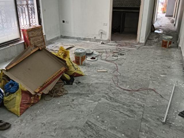 2 BHK Apartment in Kalighat for rent Kolkata. The reference number is 19117329