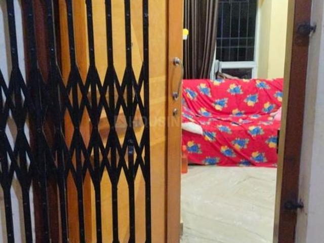 2 BHK Apartment in Kalighat for resale Kolkata. The reference number is 20775391