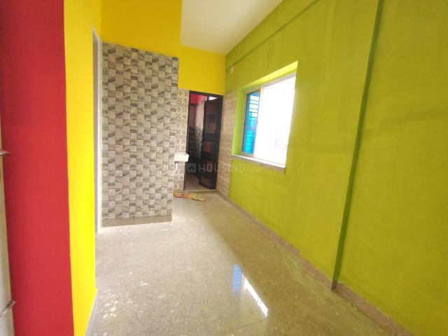 2 BHK Apartment in Kalikapur, EM Bypass for rent Kolkata. The reference number is 20681658