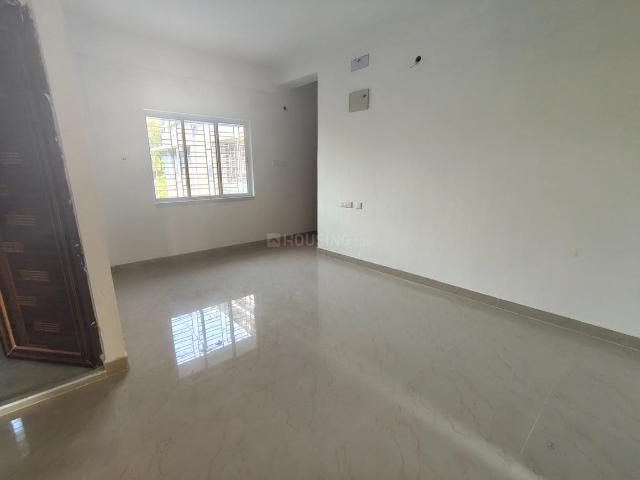2 BHK Apartment in Kalikapur, EM Bypass for resale Kolkata. The reference number is 18840887