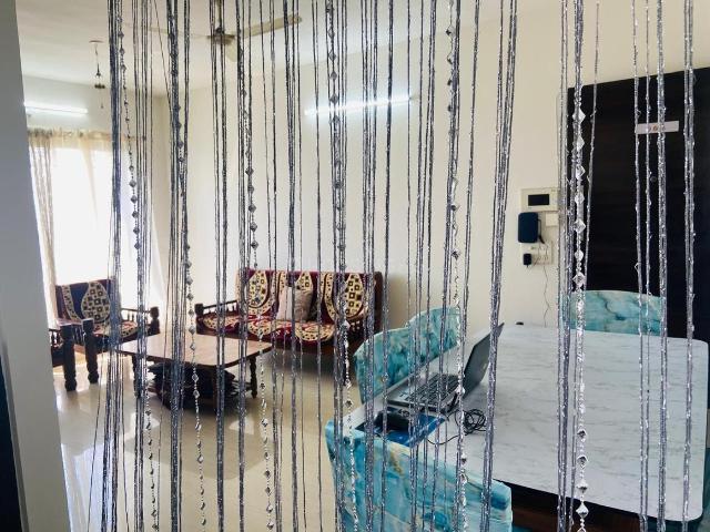 2 BHK Apartment in Kalpataru Nagar for rent Nashik. The reference number is 20947769