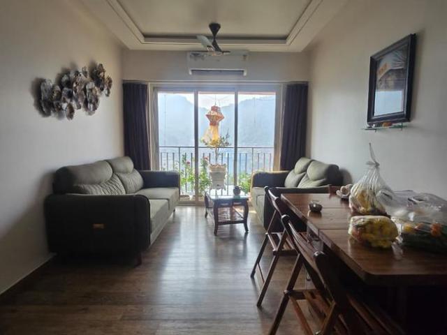 2 BHK Apartment in Kalwa for resale Thane. The reference number is 19917219