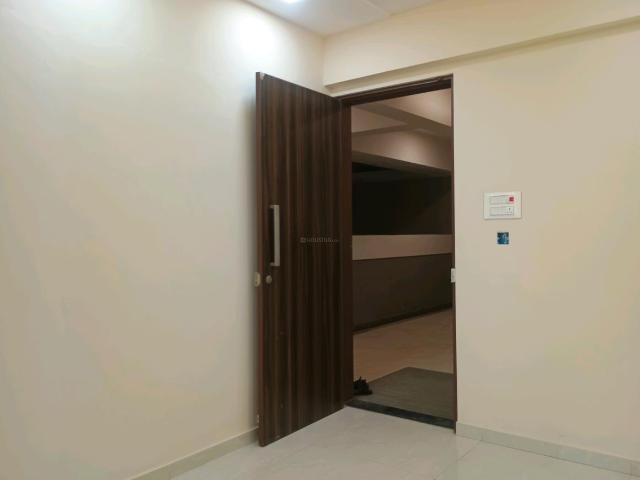 2 BHK Apartment in Kalyan East for resale Kalyan. The reference number is 12802078
