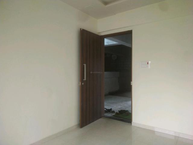 2 BHK Apartment in Kalyan East for resale Kalyan. The reference number is 12067376
