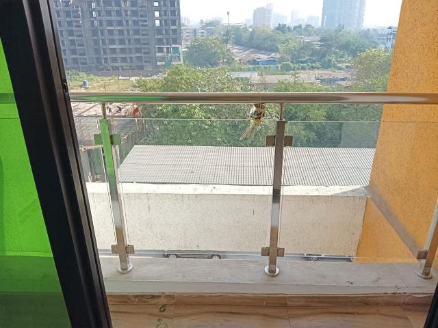 2 BHK Apartment in Kalyan East for resale Kalyan. The reference number is 13578859