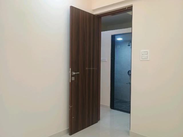 2 BHK Apartment in Kalyan East for resale Kalyan. The reference number is 14101291