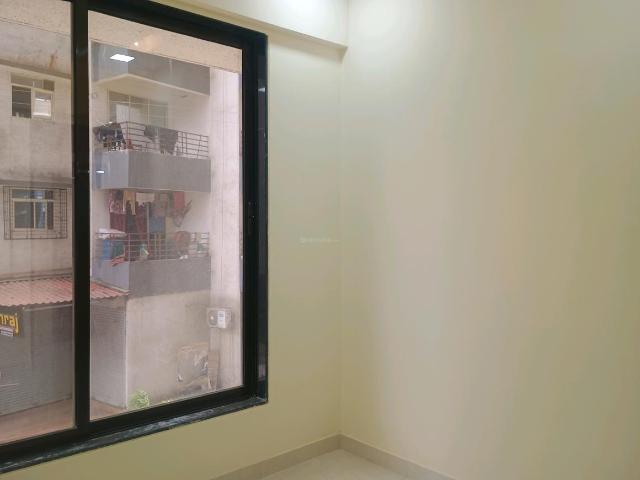 2 BHK Apartment in Kalyan East for resale Kalyan. The reference number is 15271186