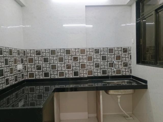 2 BHK Apartment in Kalyan East for resale Kalyan. The reference number is 18408941