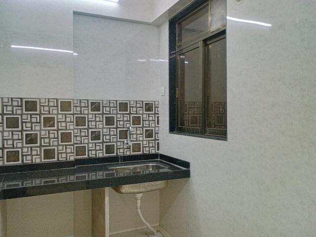 2 BHK Apartment in Kalyan East for resale Kalyan. The reference number is 18613329