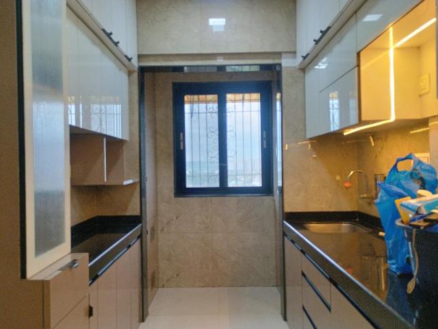 2 BHK Apartment in Kalyan East for resale Kalyan. The reference number is 18381180