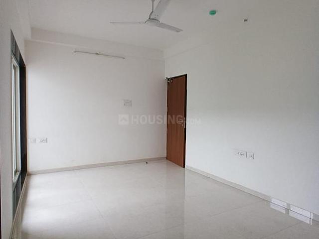 2 BHK Apartment in Kalyan East for resale Kalyan. The reference number is 20613172