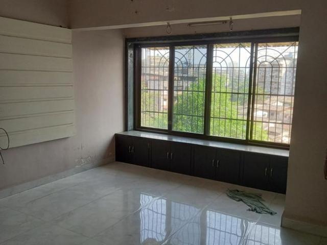 2 BHK Apartment in Kalyan East for resale Kalyan. The reference number is 8068312