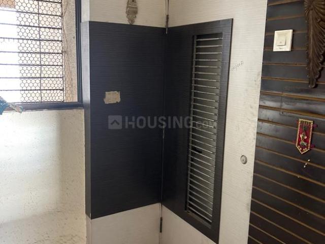 2 BHK Apartment in Kalyan West for rent Kalyan. The reference number is 18719407