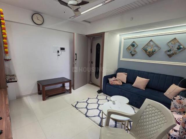 2 BHK Apartment in Kalyan West for rent Kalyan. The reference number is 18904125