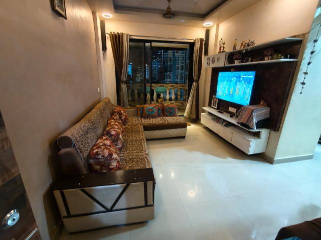 2 BHK Apartment in Kalyan West for rent Kalyan. The reference number is 20337073