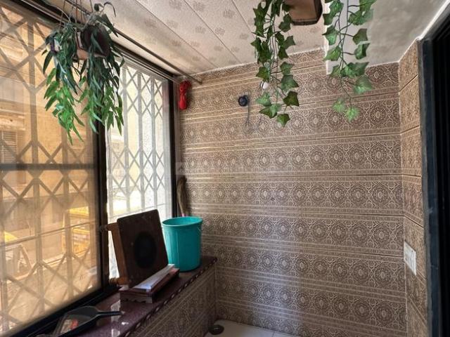 2 BHK Apartment in Kalyan West for rent Kalyan. The reference number is 20395059