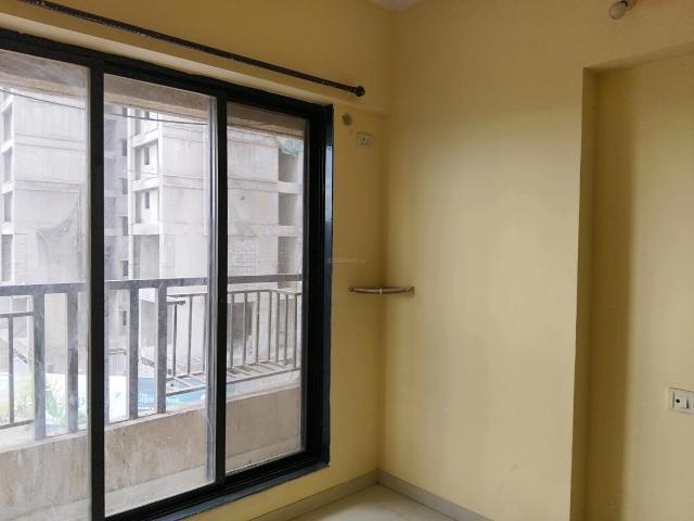2 BHK Apartment in Kalyan West for rent Kalyan. The reference number is 20455790