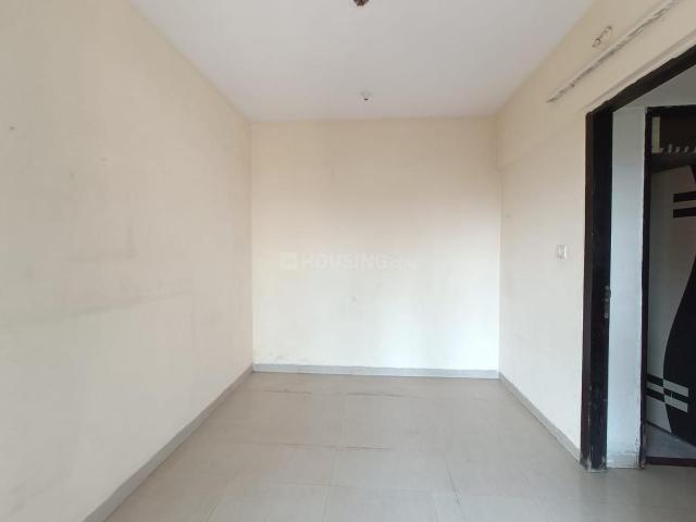 2 BHK Apartment in Kalyan West for resale Kalyan. The reference number is 19173992