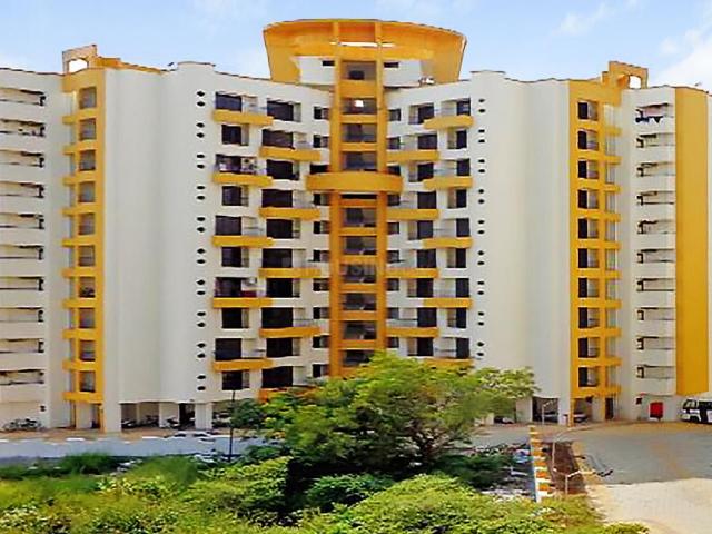 2 BHK Apartment in Kalyan West for resale Kalyan. The reference number is 14474235