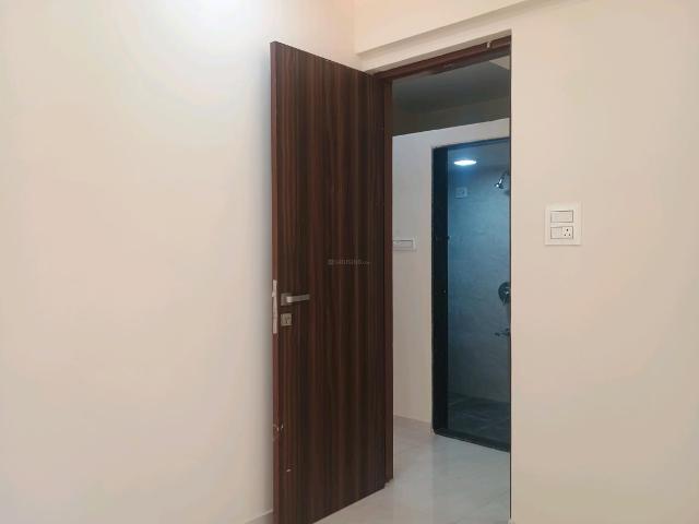 2 BHK Apartment in Kalyan West for resale Kalyan. The reference number is 15271394