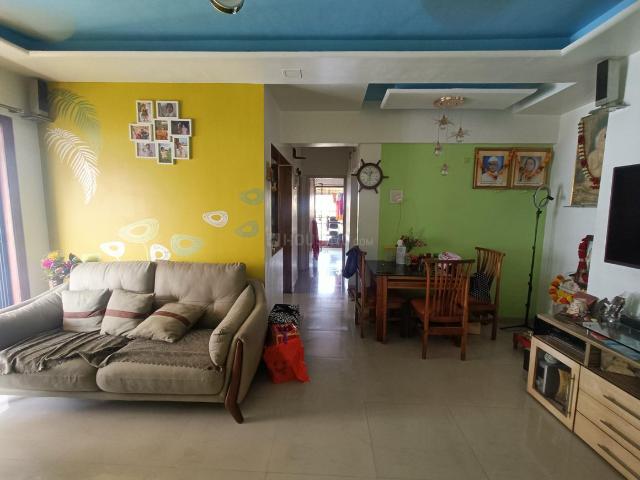 2 BHK Apartment in Kalyan West for resale Kalyan. The reference number is 16701403