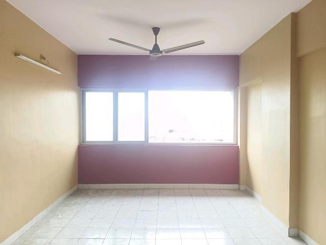 2 BHK Apartment in Kalyan West for resale Kalyan. The reference number is 16393656