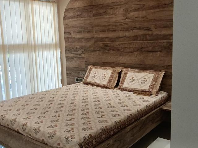 2 BHK Apartment in Kalyan West for resale Kalyan. The reference number is 18666565