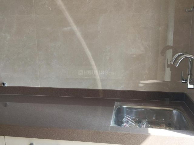 2 BHK Apartment in Kalyan West for resale Kalyan. The reference number is 18690186