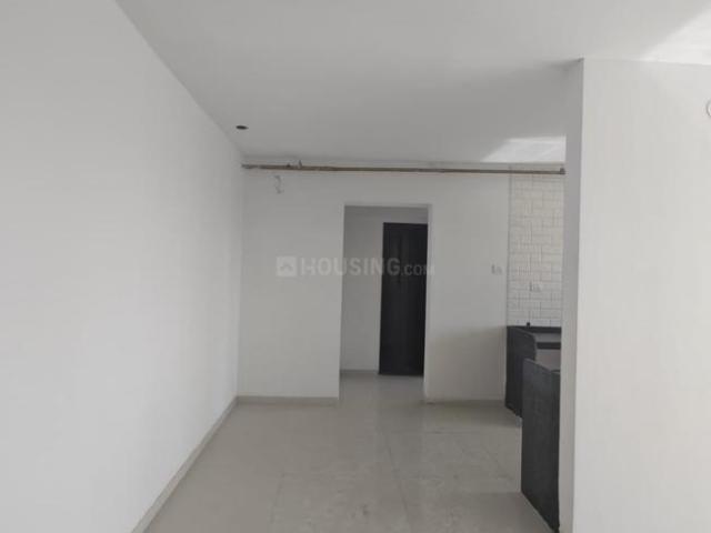 2 BHK Apartment in Kalyan West for resale Kalyan. The reference number is 19860586