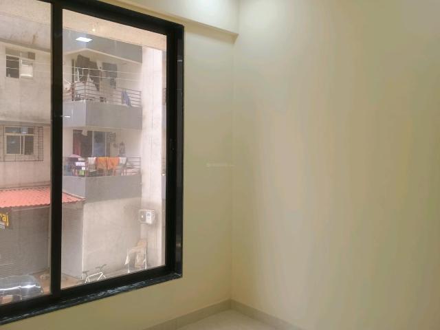2 BHK Apartment in Kalyan West for resale Kalyan. The reference number is 19865836
