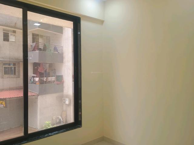 2 BHK Apartment in Kalyan West for resale Kalyan. The reference number is 19867019