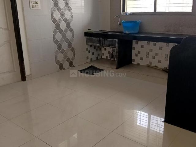 2 BHK Apartment in Kalyan West for resale Kalyan. The reference number is 19124331