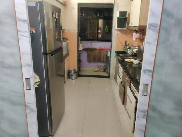 2 BHK Apartment in Kalyan West for resale Kalyan. The reference number is 19285299