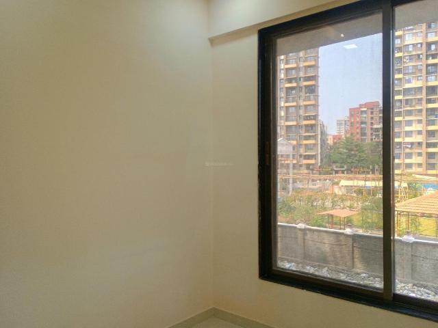 2 BHK Apartment in Kalyan West for resale Kalyan. The reference number is 19332147