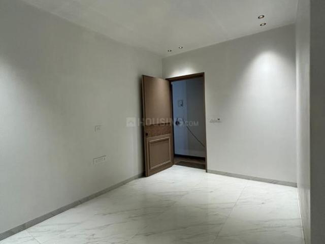 2 BHK Apartment in Kalyan West for resale Kalyan. The reference number is 19340681